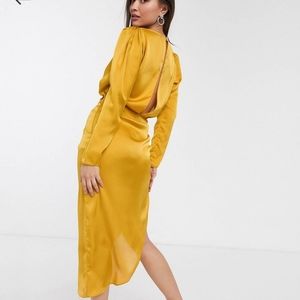 SOLD!!!NWT. River Island midi wrap dress with slit